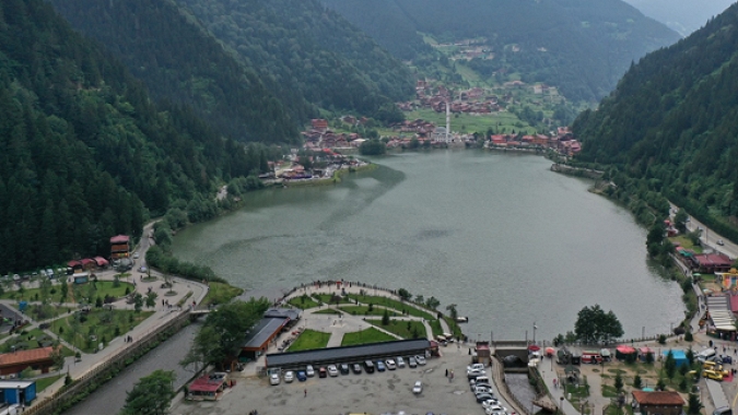 Trabzon’da Uzungöl Yolu Yenilendi